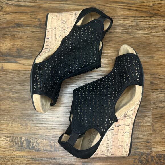 Life Stride soft system black lacer cut cork wedge size 8.5 W - Picture 5 of 8